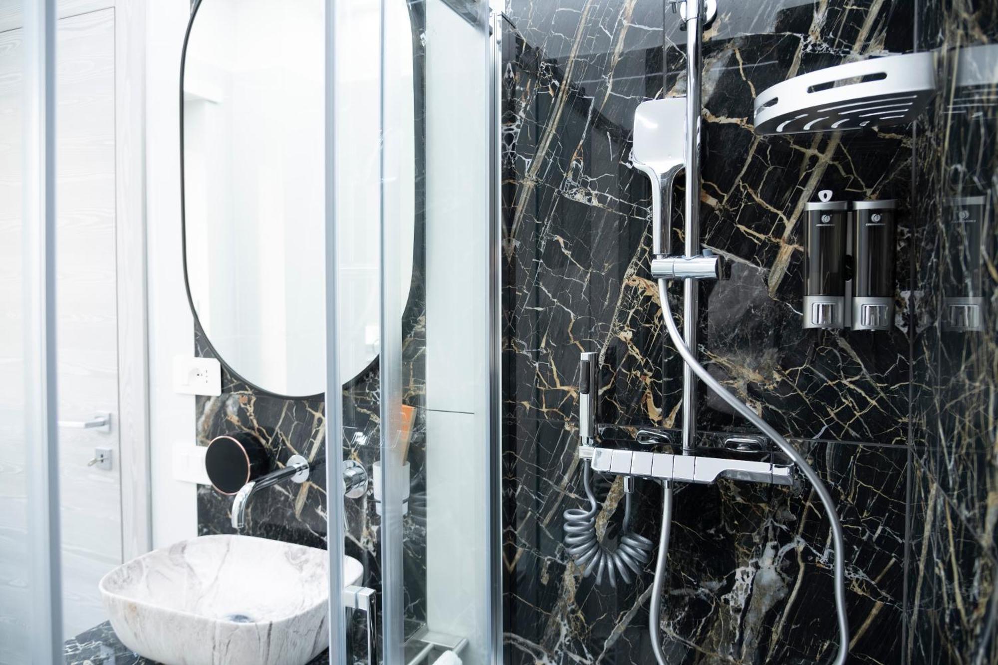 New Luxury Rooms Rzym Zewnętrze zdjęcie