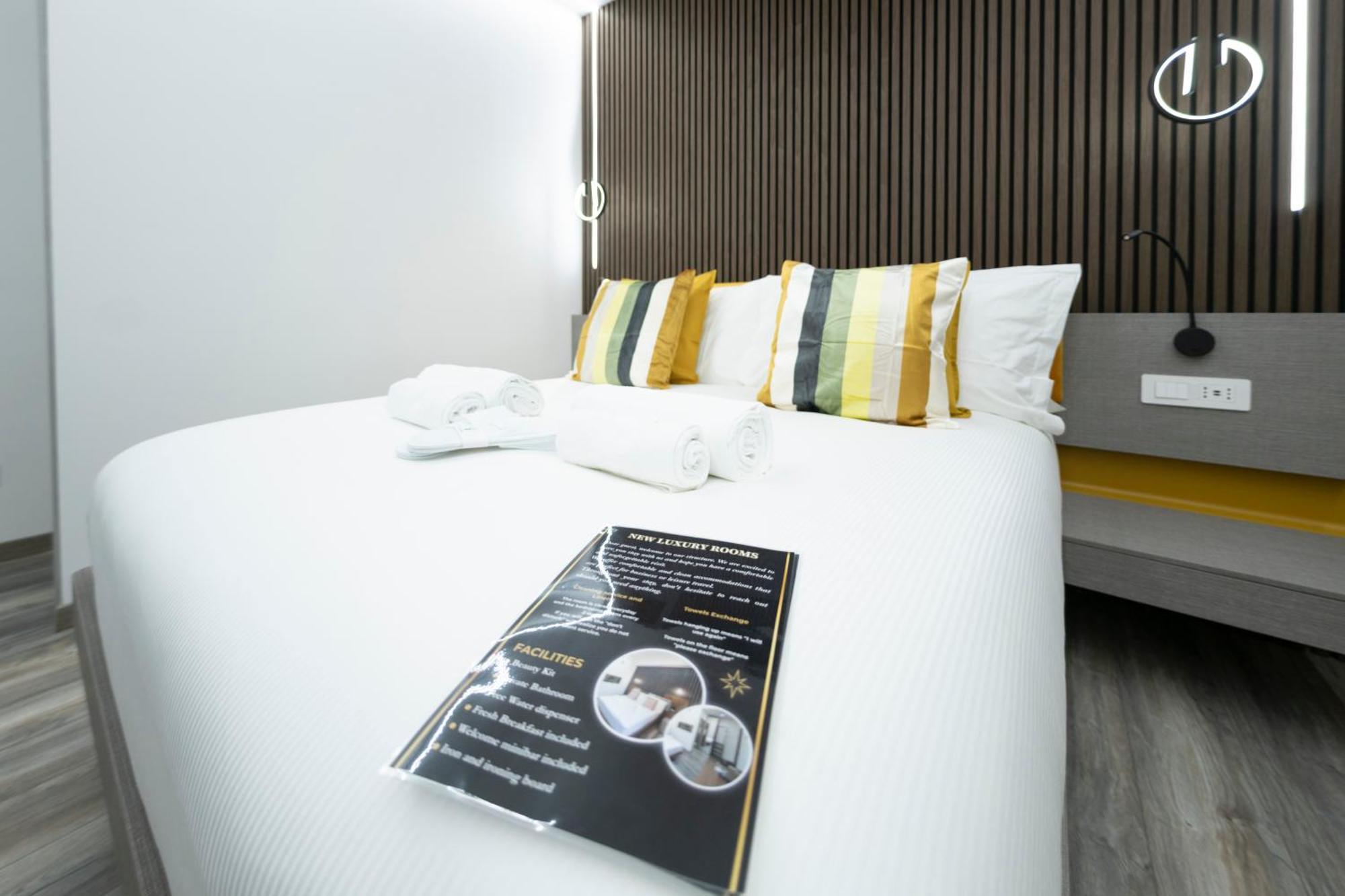 New Luxury Rooms Rzym Zewnętrze zdjęcie